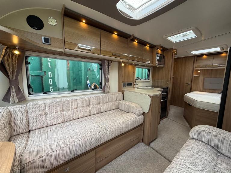 Bailey Unicorn Valencia 4 berth 2017 mover ***NOW SOLD***