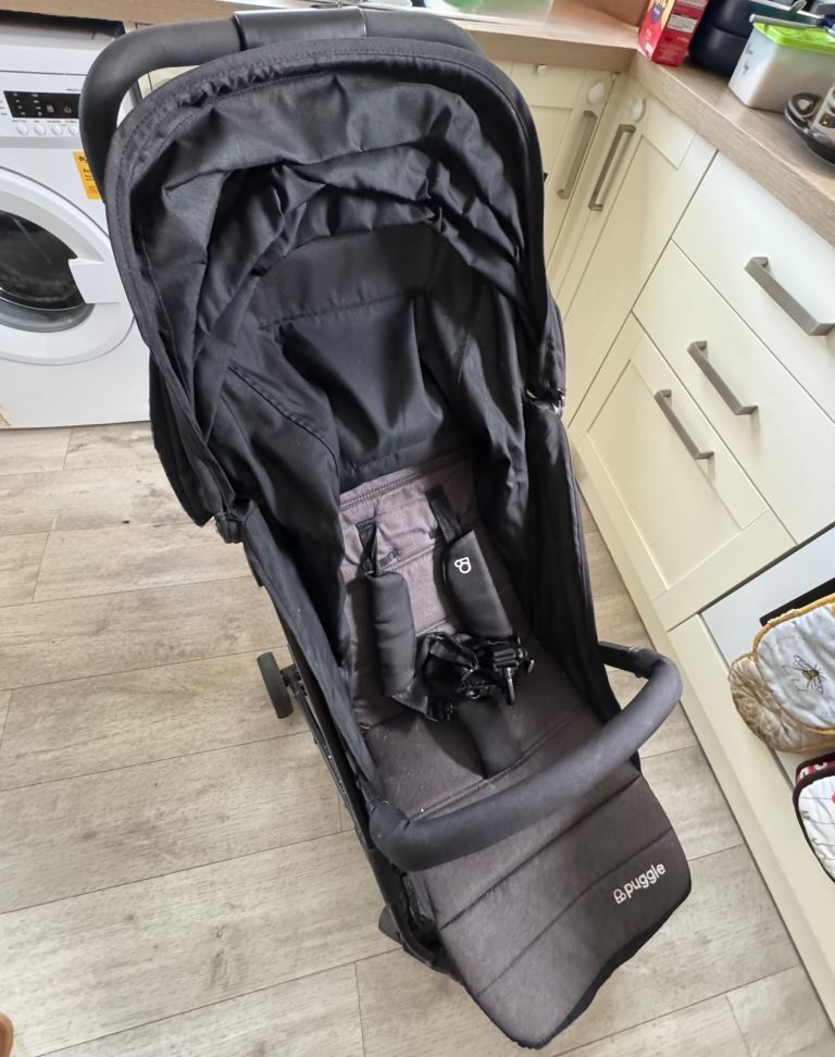 Puggle Pushchair 