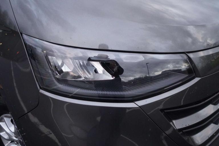 2025 Volkswagen Transporter 2.0 Transporter T28 Commerce Pro TDI + Delivery Miles + VW 5 Plus Pan...