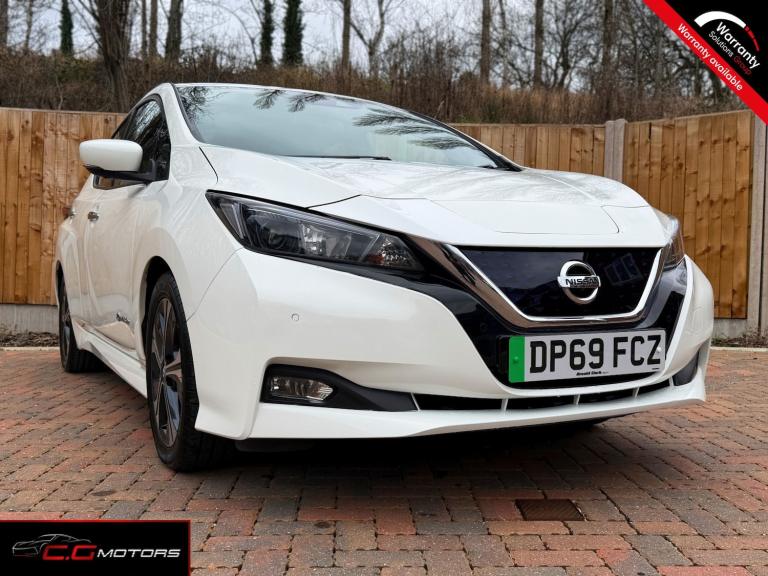 NISSAN LEAF 40kWh N-Connecta White Auto Electric 2019