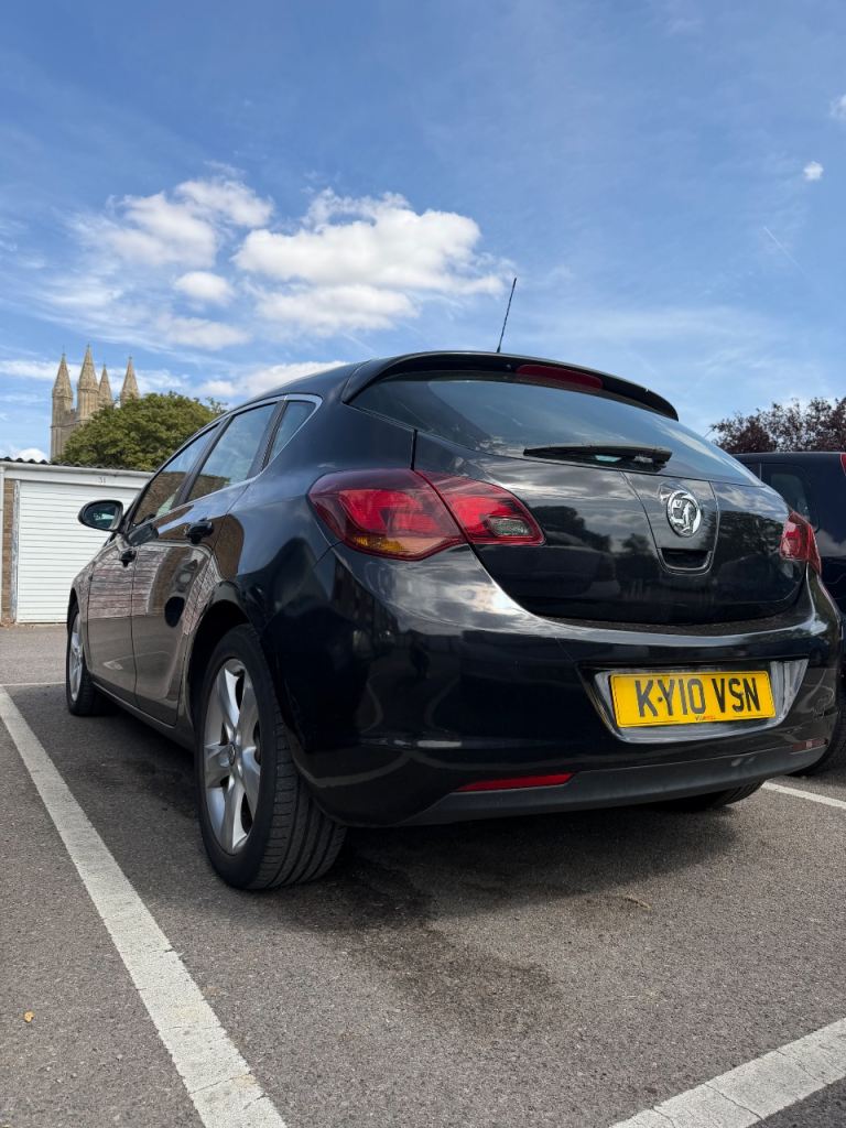 Vauxhall, ASTRA, Hatchback, 2010, Manual, 1686 (cc), 5 doors