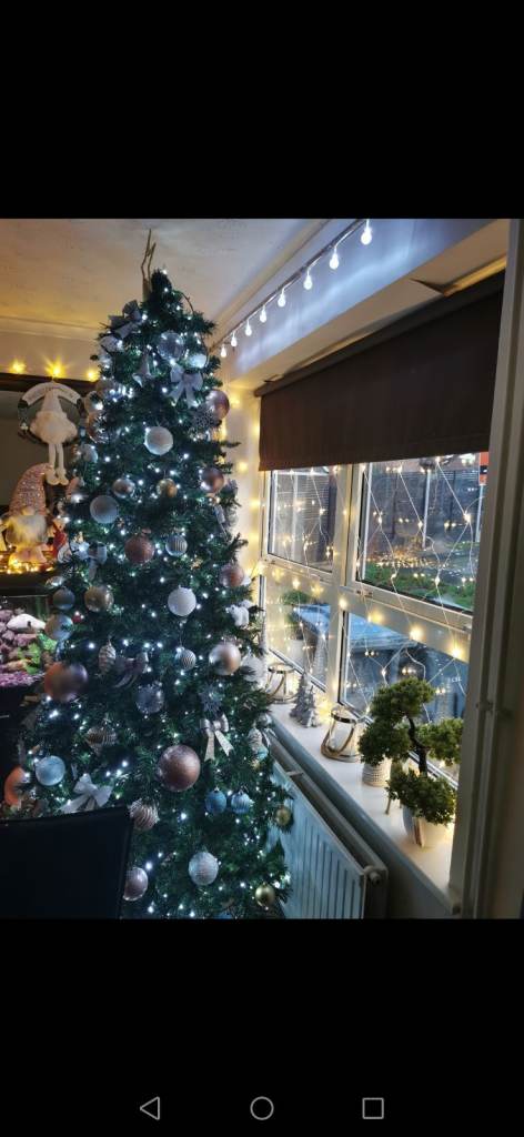 Green Christmas Tree with Lights and Baubles – Good Condition
