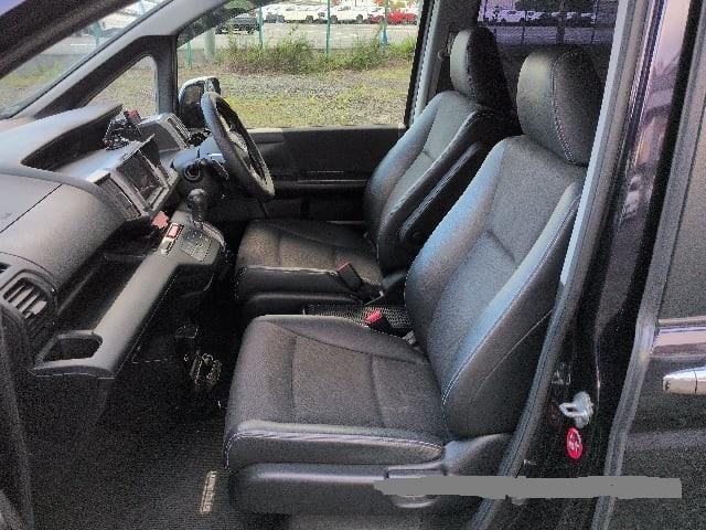 Honda stepwagon spada cool spirit 2.0 auto purple only 37k miles due in febuary