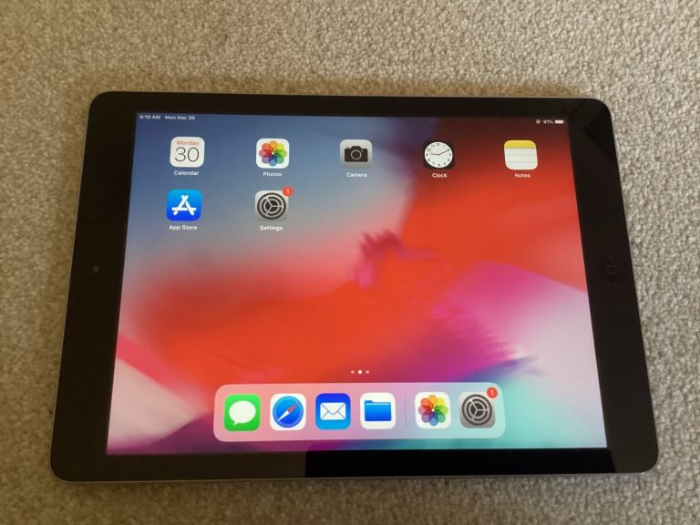 Ipad air 1st gen 16gb excellent