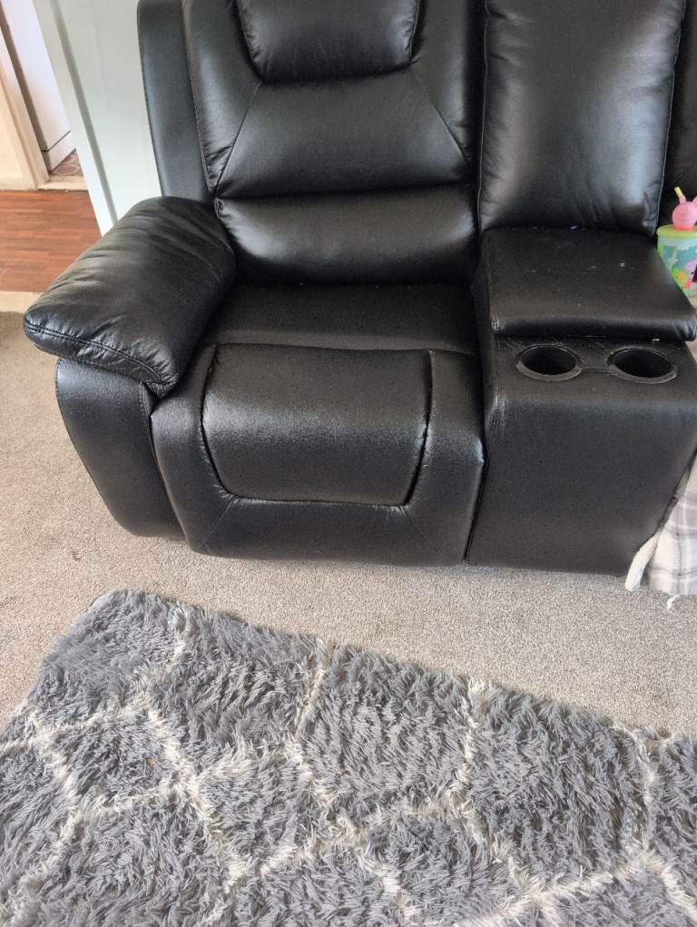 Leather sofa 