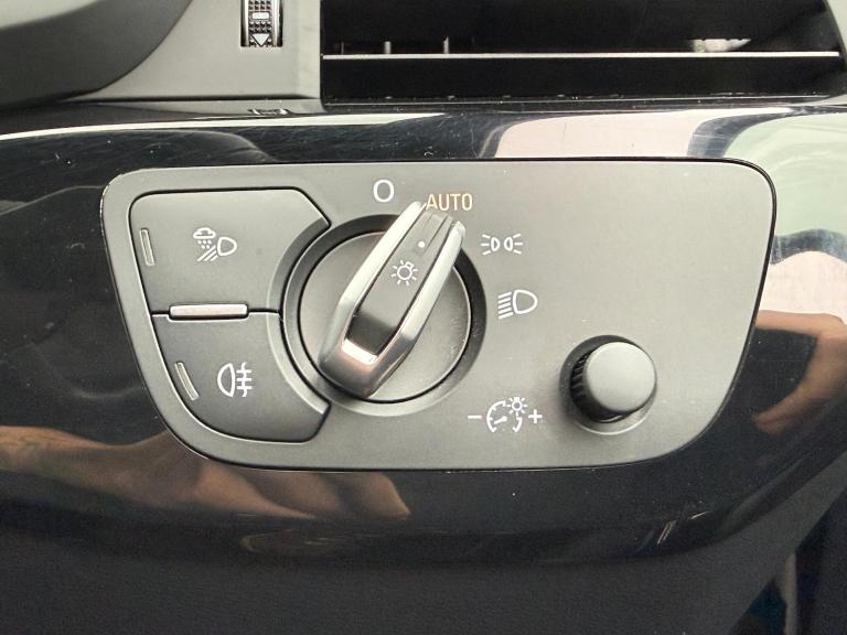 2023 Audi A4 Avant 2.0 TFSI 35 Black Edition Estate 5dr Petrol S Tronic Euro 6 (s/s) (150 ps) EST...