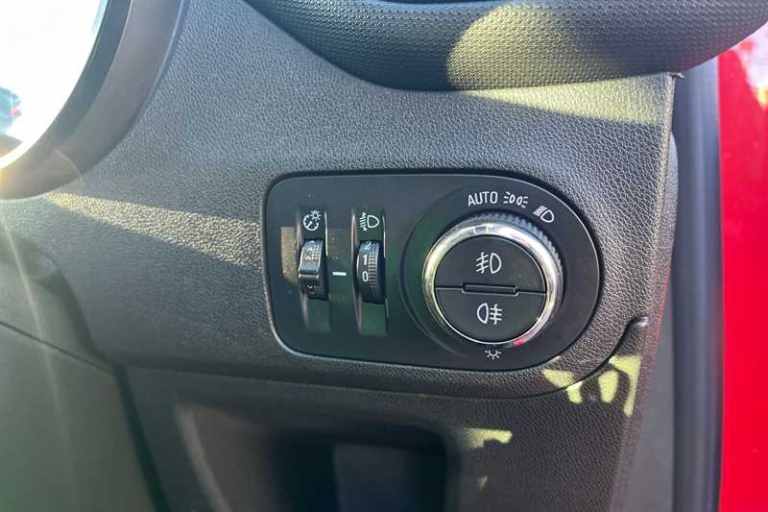 2018 Vauxhall Crossland X 1.2 Elite Nav 5dr HATCHBACK PETROL Manual