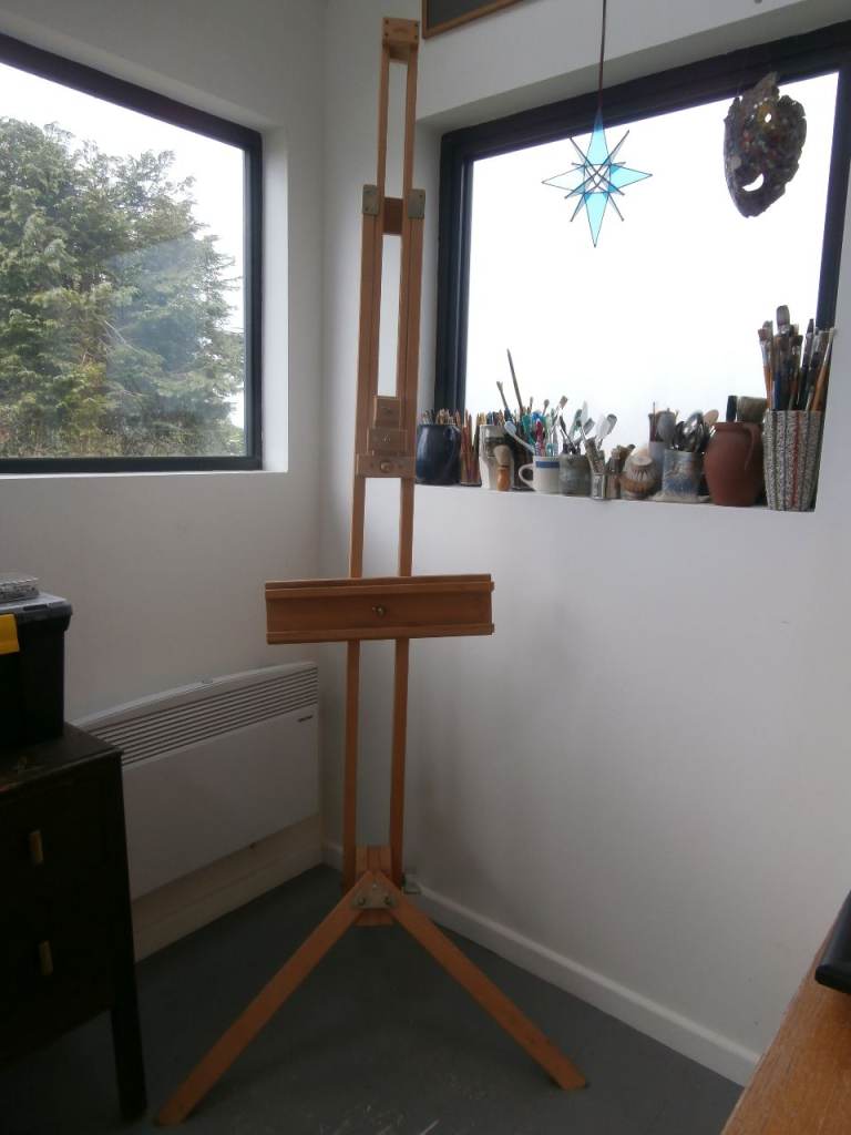 Windsor & Newton Sturdy, Wooden, Professional Artist's Easel - Very Good Condition