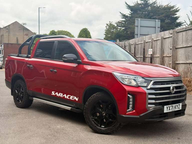 Ssangyong Musso 2.2D Saracen Auto 4WD Euro 6 4dr Diesel Automatic