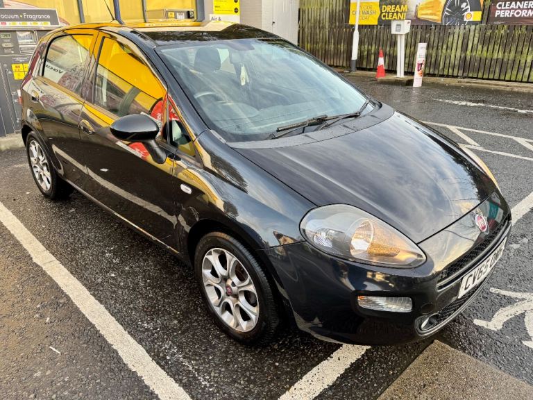 Fiat, PUNTO, Hatchback, 2015, Manual, 1242 (cc), 5 doors