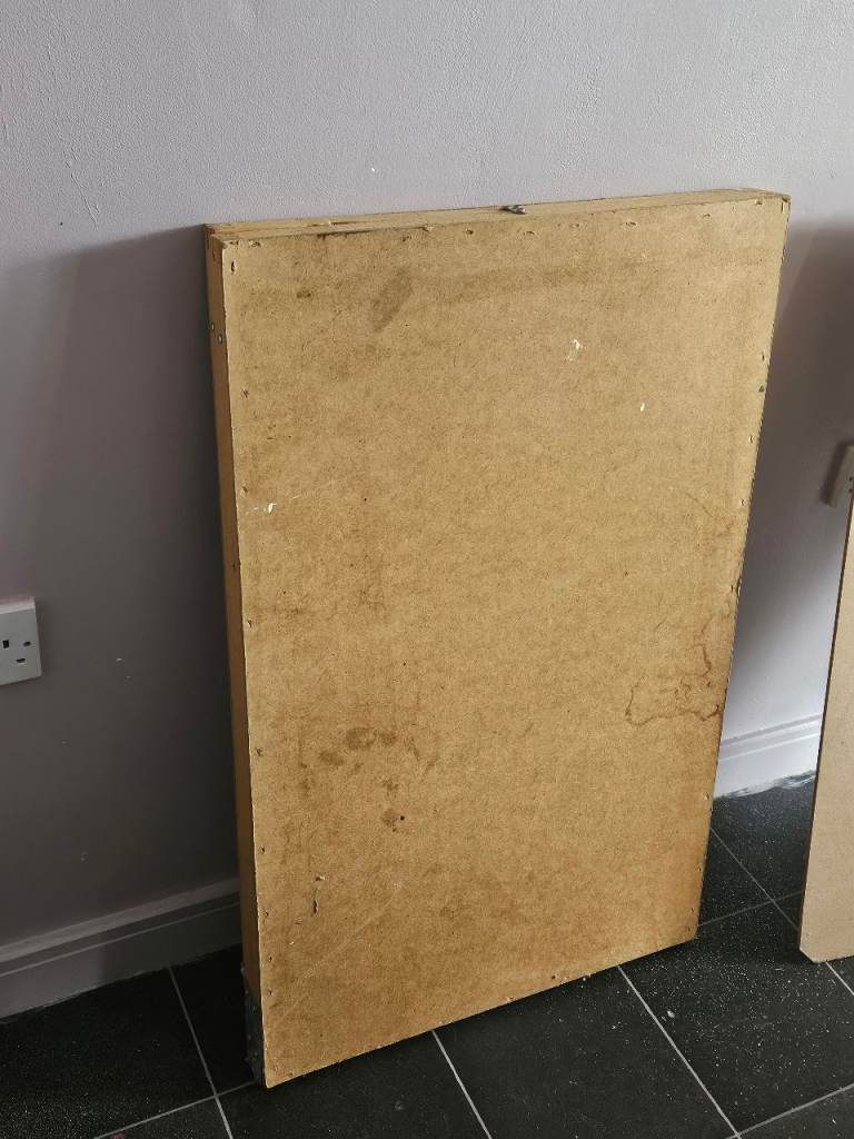 Wallpaper pasting table 