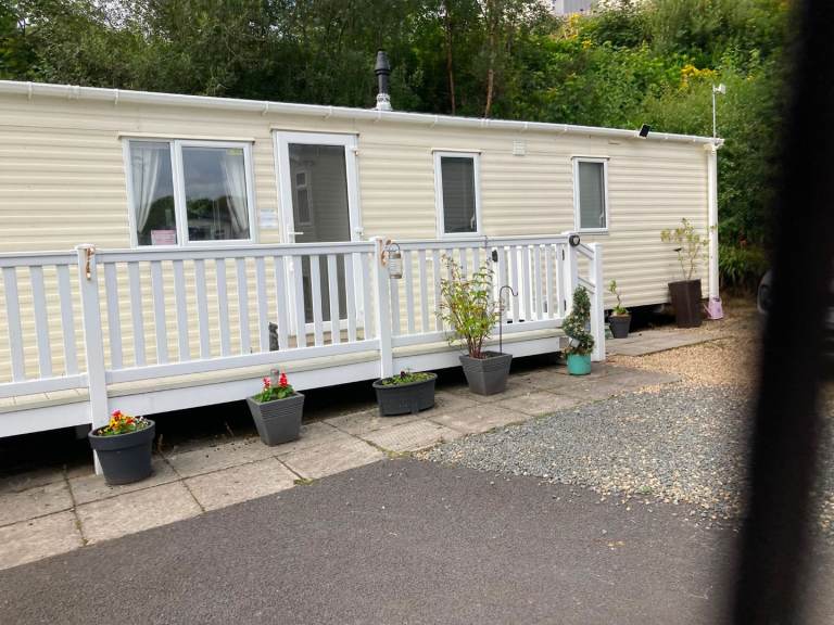 "Absolute Steal" Stunning x2 Bedroom Static Van