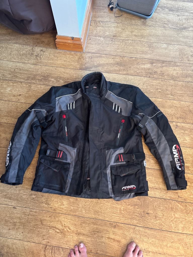 Motorcycle jacket 