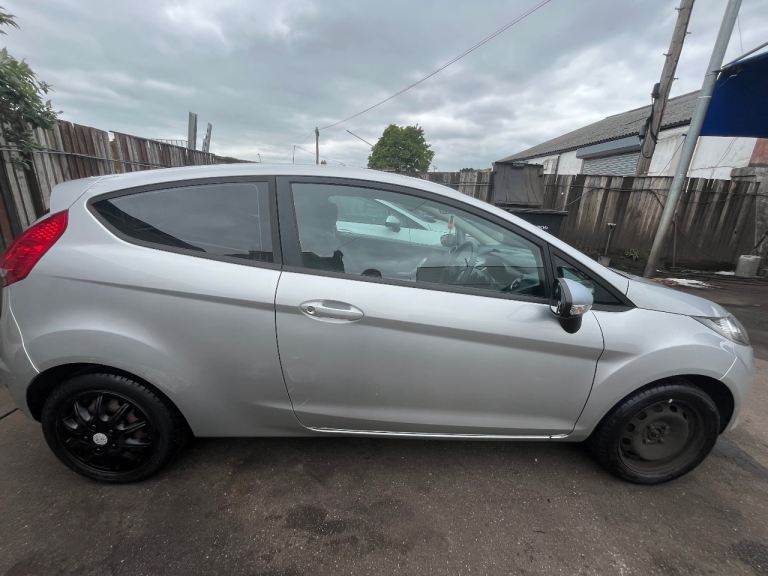 Ford, FIESTA, Hatchback, 2012, Manual, 1242 (cc), 3 doors