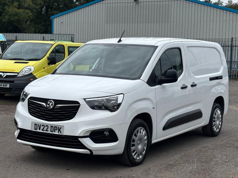 2022 Vauxhall Combo 2300 1.5 Turbo D 100ps H1 Sportive LWB Van [6 Speed] PANEL VAN Diesel Manual