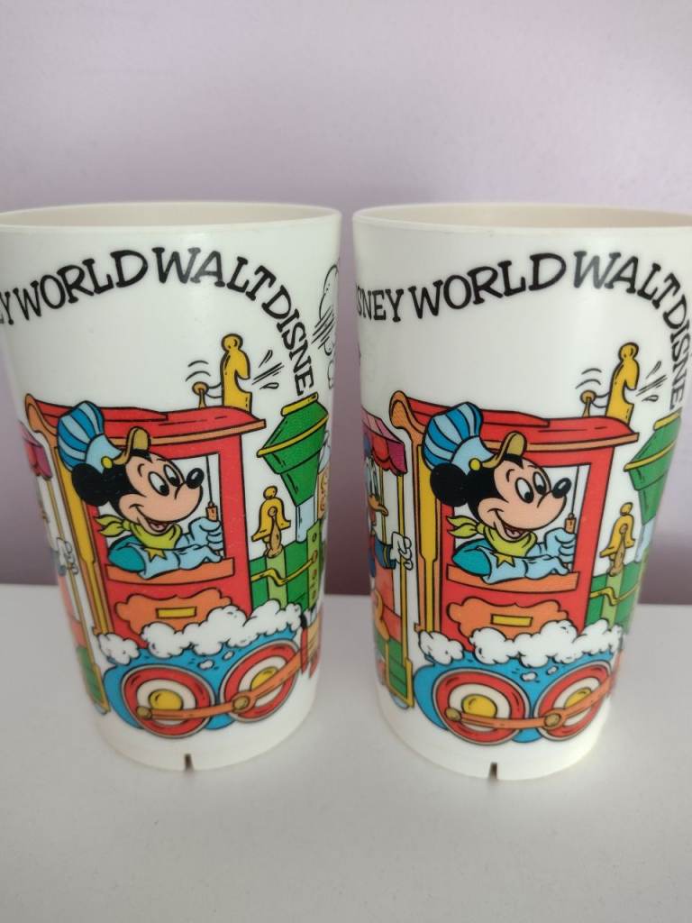 A Pair of Mickey Mouse Walt Disney World Vintage Beakers. See the photos & details below.