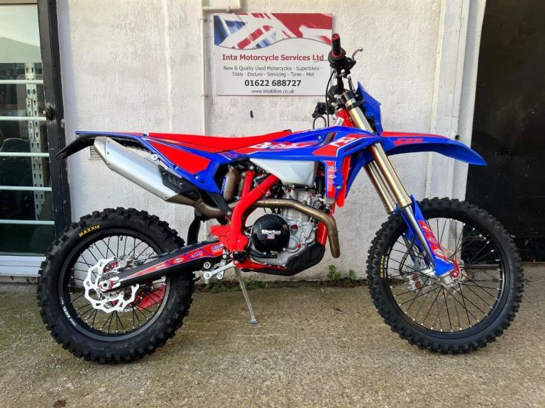 NEW BETA RR350 RACE 4T ENDURO BIKE 2026 RACING