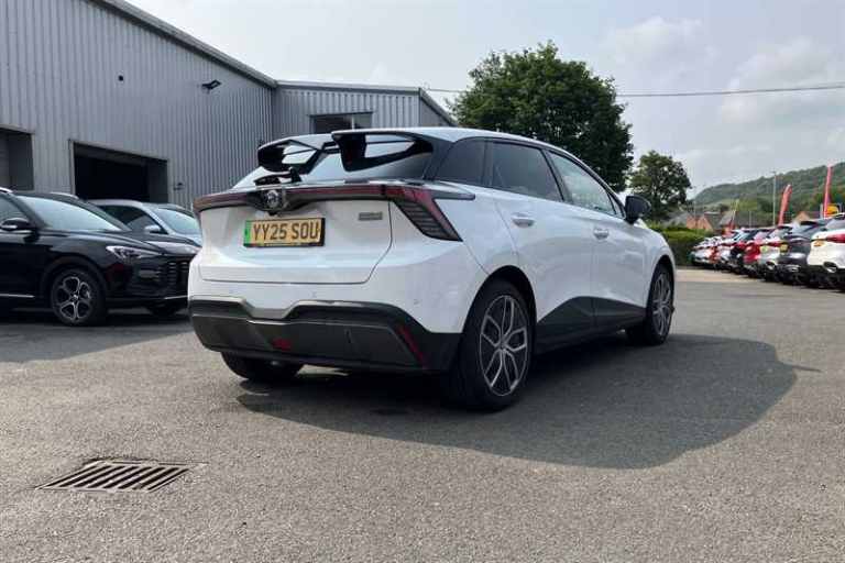 2025 MG MG4 150kW Trophy EV Long Range 64kWh 5dr Auto HATCHBACK ELECTRIC Automatic