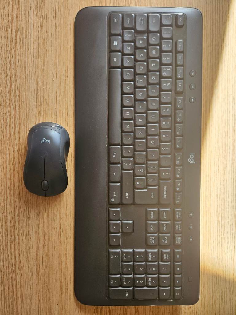 Keyboard and Mouse Logitech