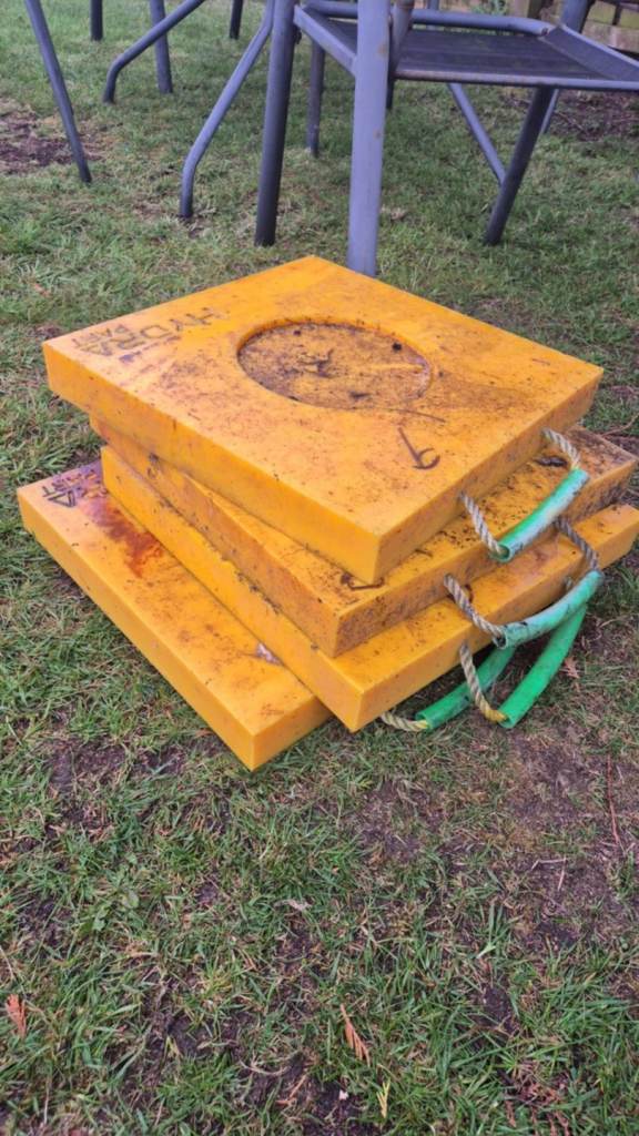 crane pads