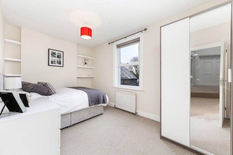 🌸🪄Double Room in Newly Refurbished House With Private Garden - Ealing!
