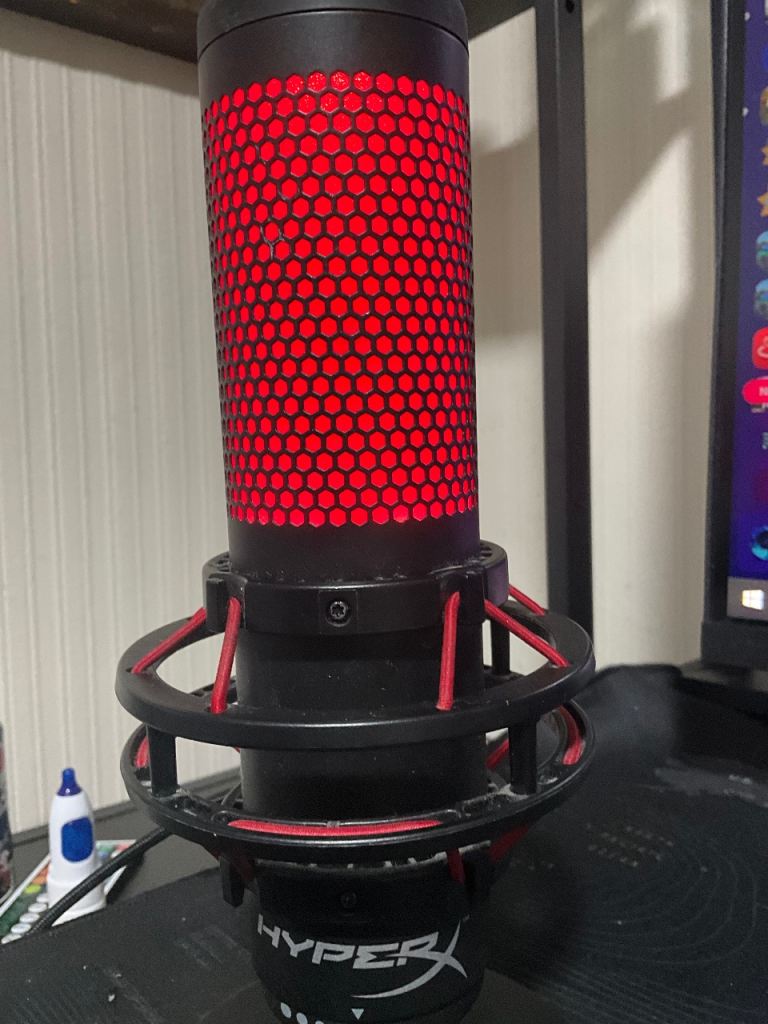 HyperX Microphone, good condition, works, USB plug for PC, tested on a computer