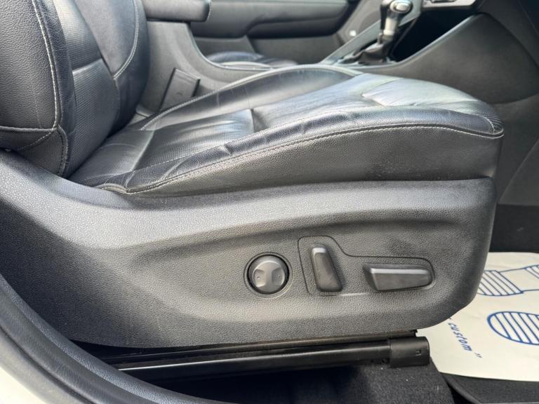 2017 Kia Niro 1.6h GDi 3 DCT Euro 6 (s/s) 5dr ESTATE Petrol/Electric Hybrid Automatic