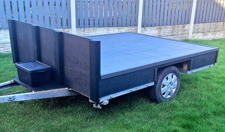 8ft x 6ft flatbed trailer 