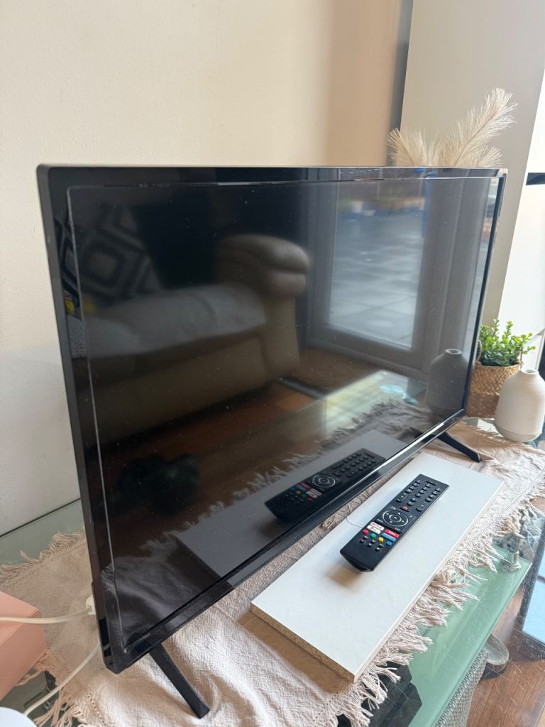 Polaroid 32” LED TV – Full HD