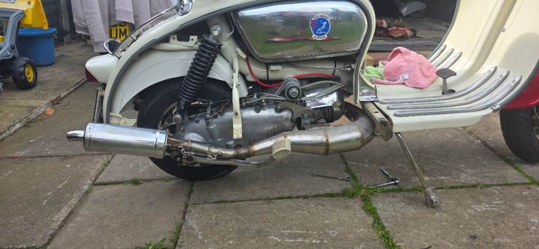 Lambretta  dev tour exhaust  rare not made any more 