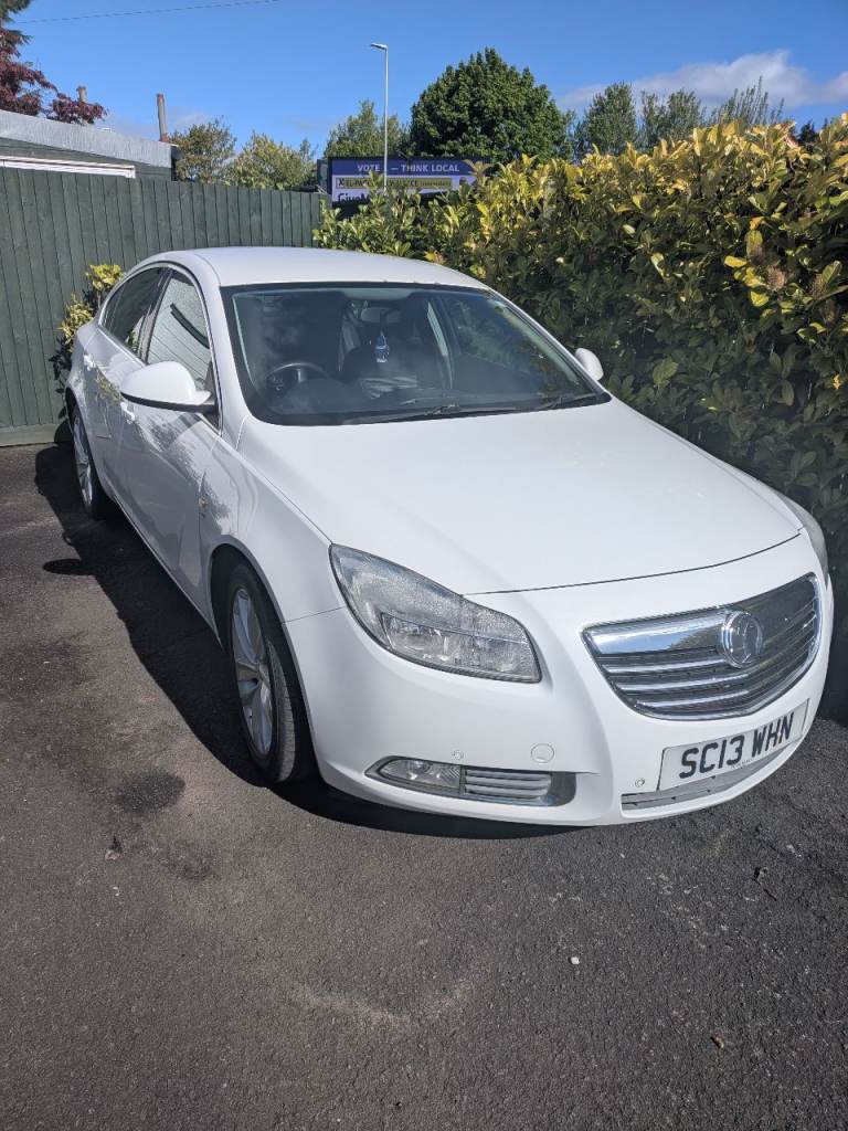 Vauxhall, INSIGNIA, Hatchback, 2013, Manual, 1956 (cc), 5 doors