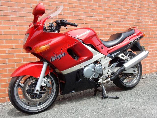 かのな Kawasaki ZX600 Ninja 599cc 1999 - see video | in Northwich