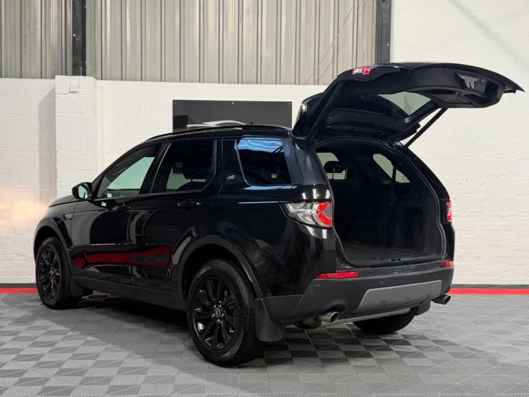 2016 Land Rover Discovery Sport 2.0 TD4 180 SE Tech 5dr Auto ESTATE DIESEL Automatic