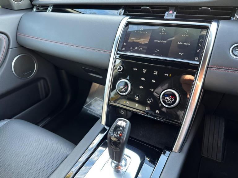 2021 Land Rover Discovery Sport 1.5 P300e 12.2kWh R-Dynamic HSE Auto 4WD Euro 6 (s/s) 5dr ESTATE ...