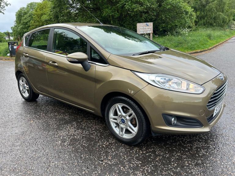 2014 Ford Fiesta 1.25 82 Zetec 5dr HATCHBACK Petrol Manual