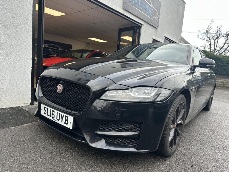 JAGUAR XF 2.0 d R-Sport Black Manual Diesel 2016