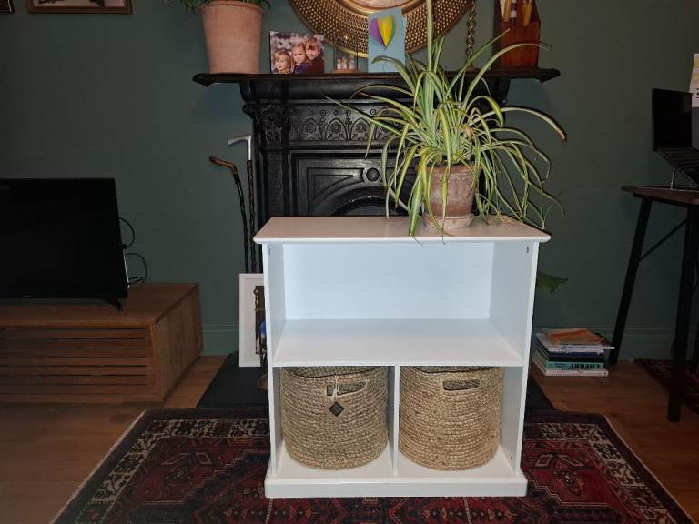 Bookshelf/ Storage unit