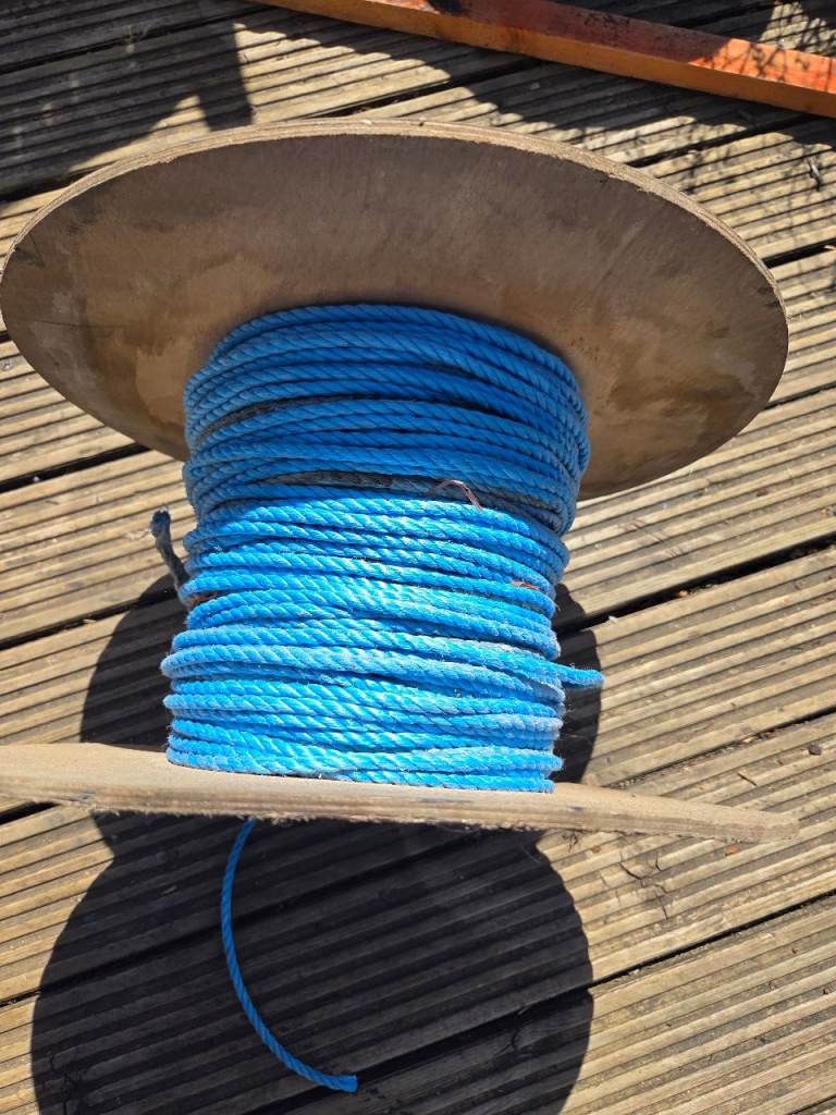 Blue rope