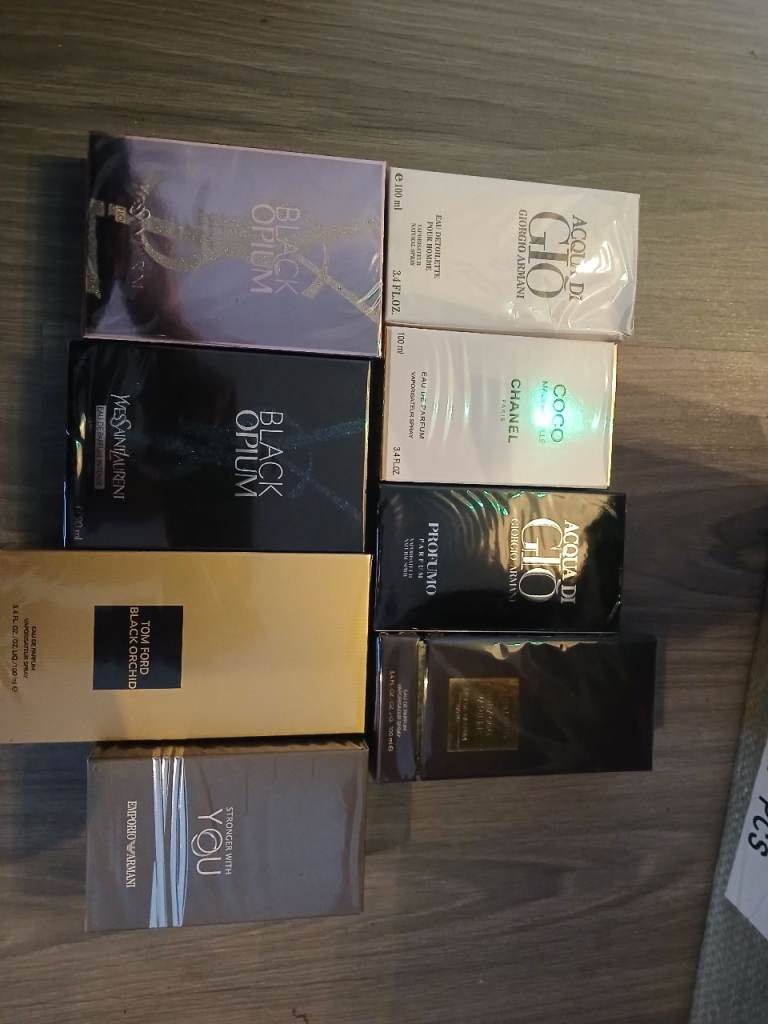 Aftershave and perfume 