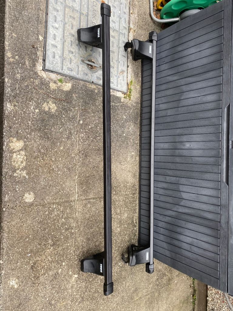 Thule roof bars Ford Focus mark 1