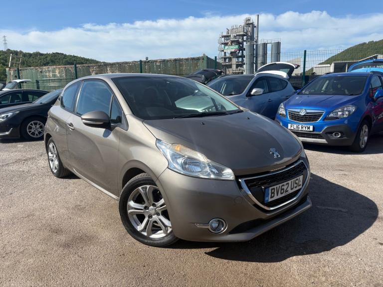 2012 Peugeot 208 1.4 HDi Active 3dr - cheap tax  HATCHBACK Diesel Manual