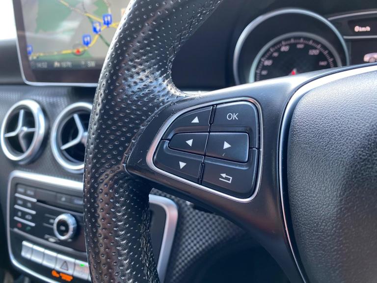 2015 Mercedes-Benz A-Class 1.6 A180 Sport (Premium) 7G-DCT Euro 6 (s/s) 5dr HATCHBACK Petrol Auto...