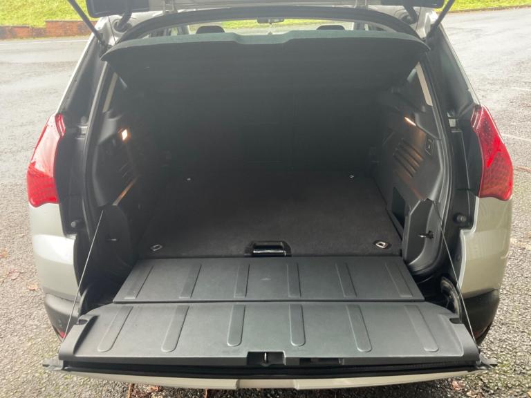 2012 Peugeot 3008 1.6 HDi 112 Active II 5dr HATCHBACK Diesel Manual