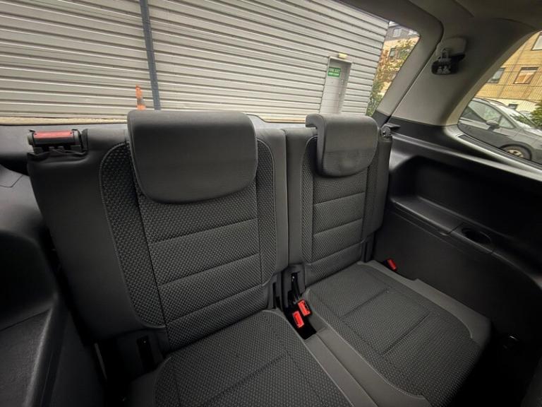 Volkswagen Touran 1.4 TSI SE DSG Euro 5 5dr