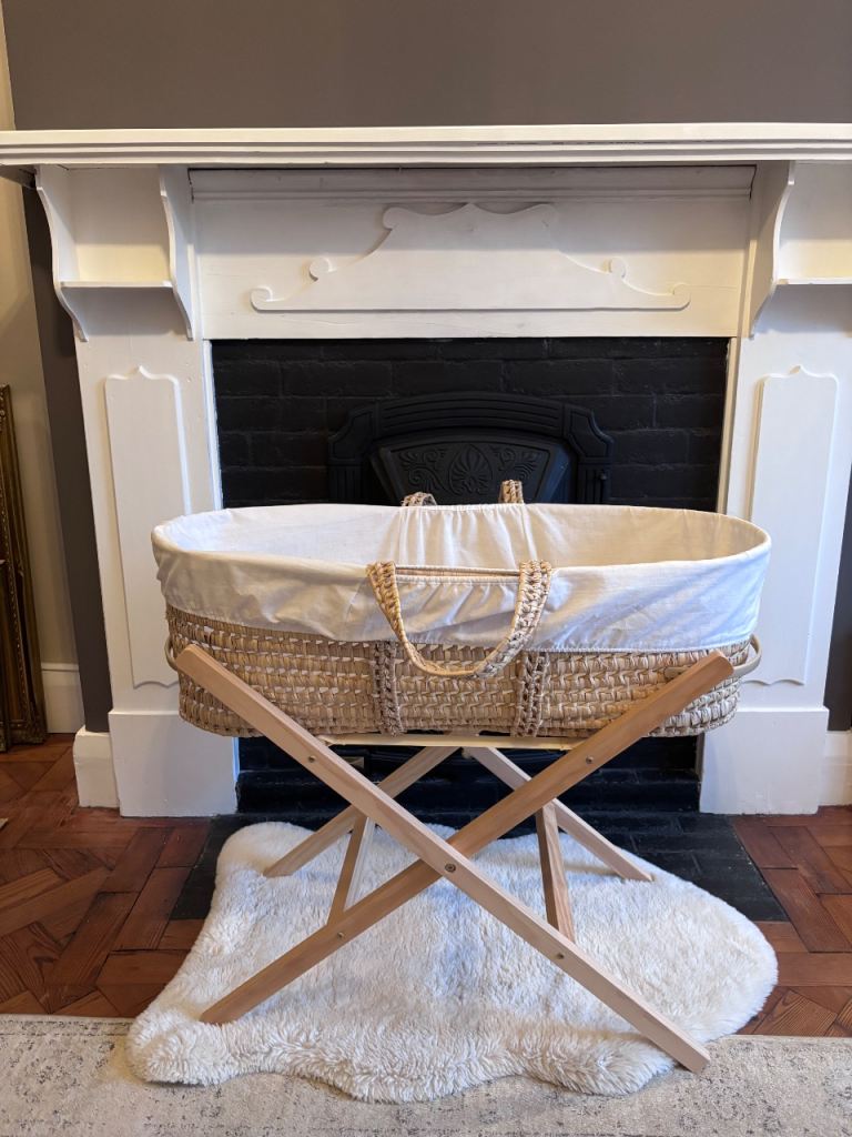 Clair De Lune Moses Basket with stand 