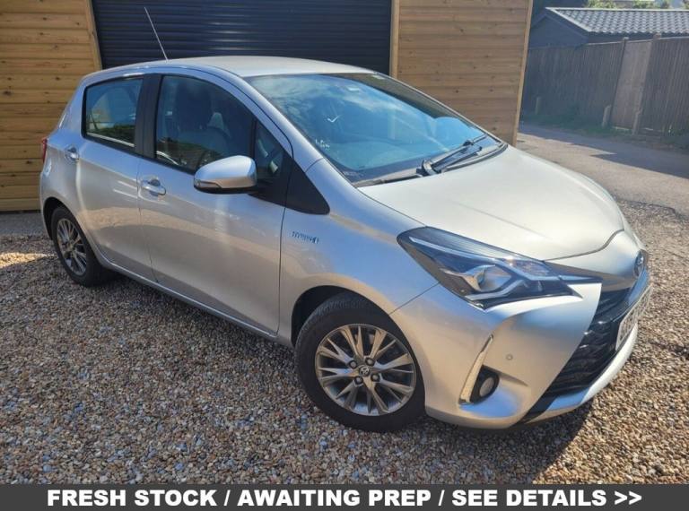 2017 Toyota Yaris 1.5 Hybrid Icon 5dr CVT HATCHBACK PETROL/ELECTRIC Automatic