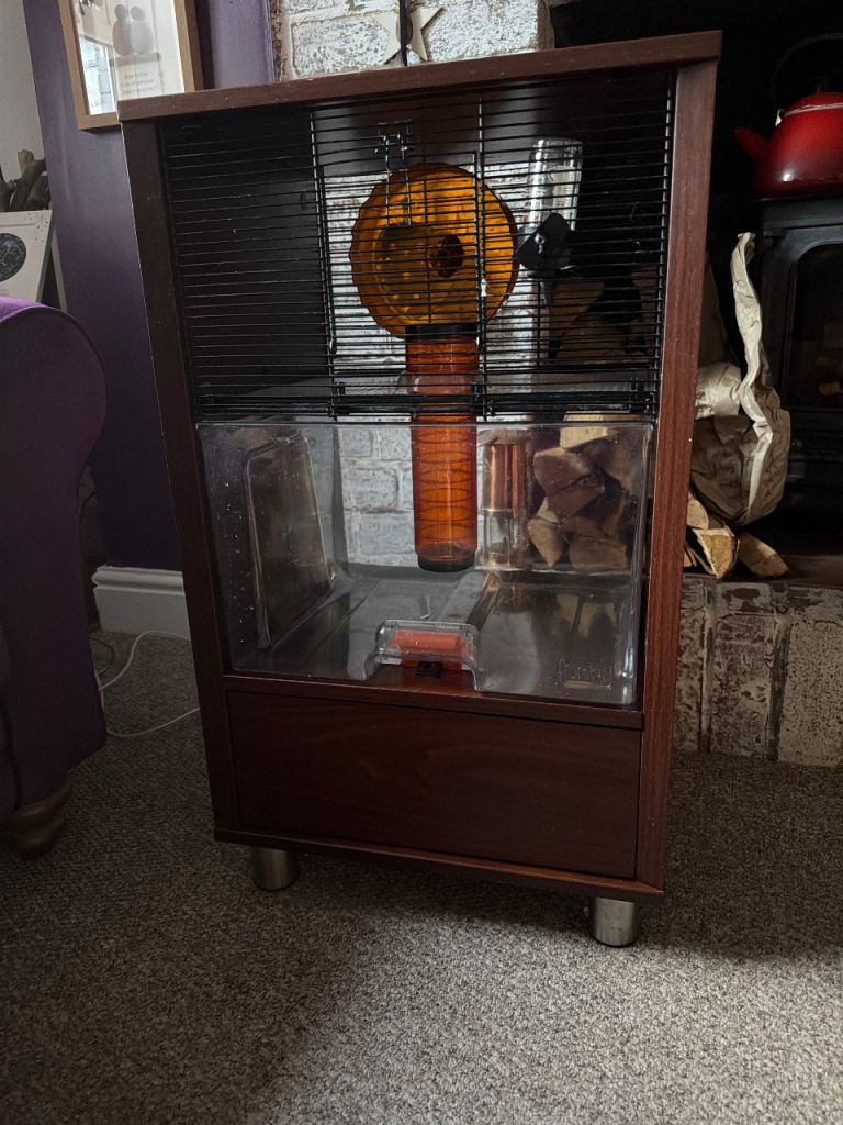 Omlet Qute Hamster/Gerbil cage wooden, in brown