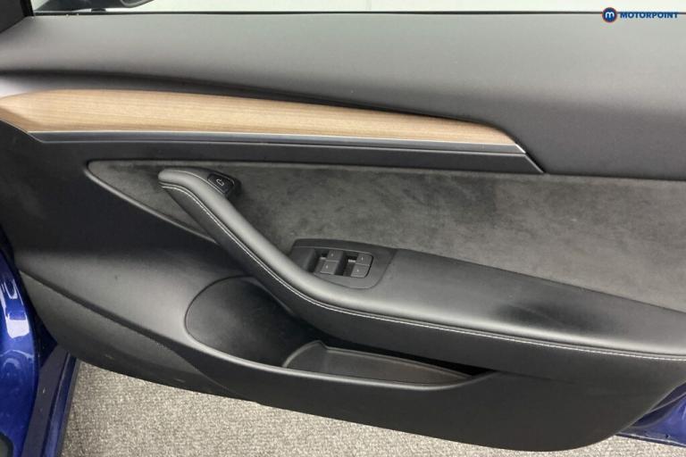 2022 Tesla Model 3 Long Range AWD 4dr Auto SALOON ELECTRIC Automatic