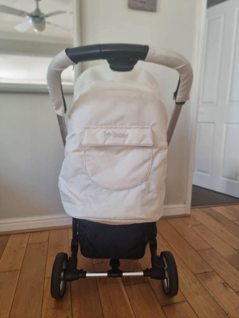 My Babiie pram and carrycot 