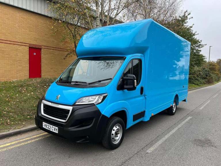 2022 Peugeot Boxer 2.2 BlueHDi 335 S Platform Cab L3 EU6 Luton DIESEL Manual